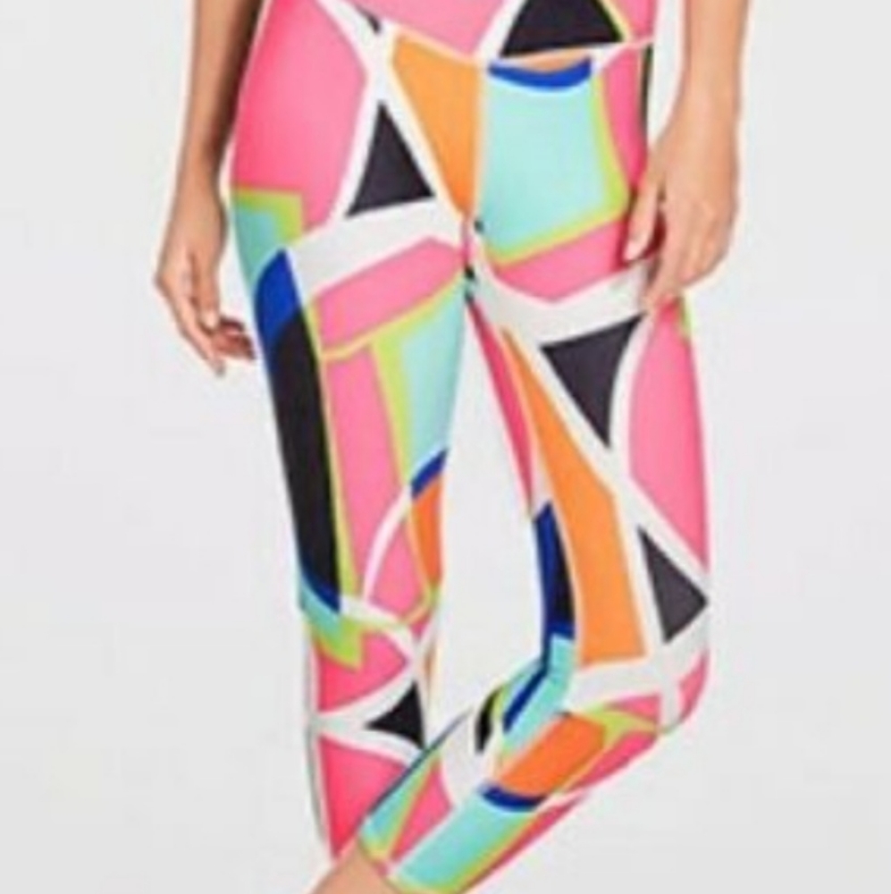 Fabletics Capri Leggings M